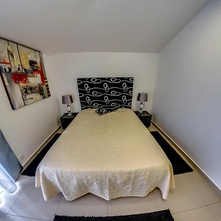 7 Saias Marginal نازاريه