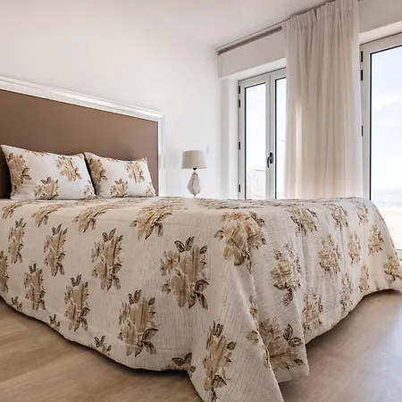 بيت ضيافة 7 Saias Marginal نازاريه