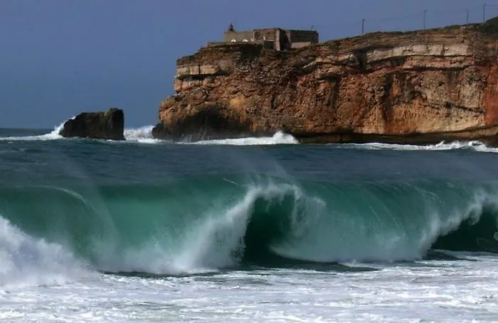 7 Saias Marginal Nazaré
