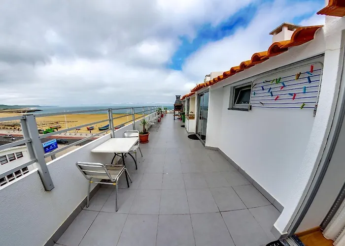 7 Saias Marginal Nazaré