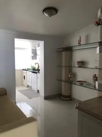 7 Saias Marginal Casa de hóspedes Nazaré