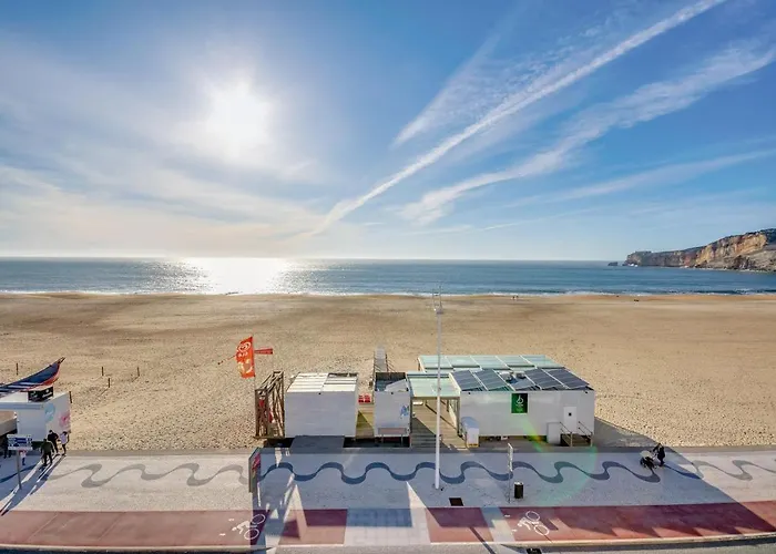 7 Saias Marginal Casa de hóspedes Nazaré