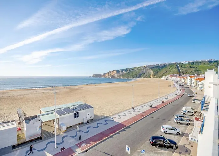 7 Saias Marginal 3* Nazaré