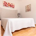Guest house 7 Saias Marginal 3*
