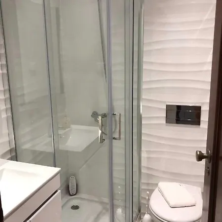 בית הארחה 7 Saias Marginal