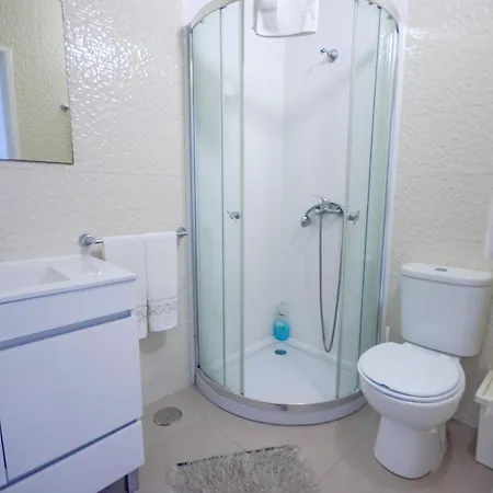 בית הארחה 7 Saias Marginal