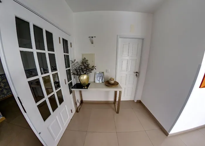 Πανσιόν 7 Saias Marginal