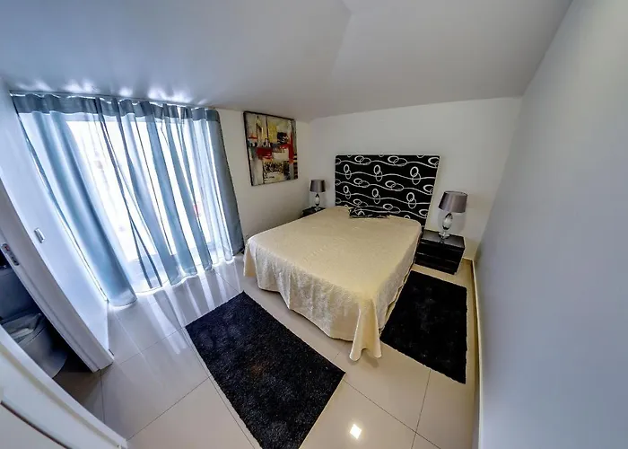 7 Saias Marginal Πανσιόν Ναζαρέ